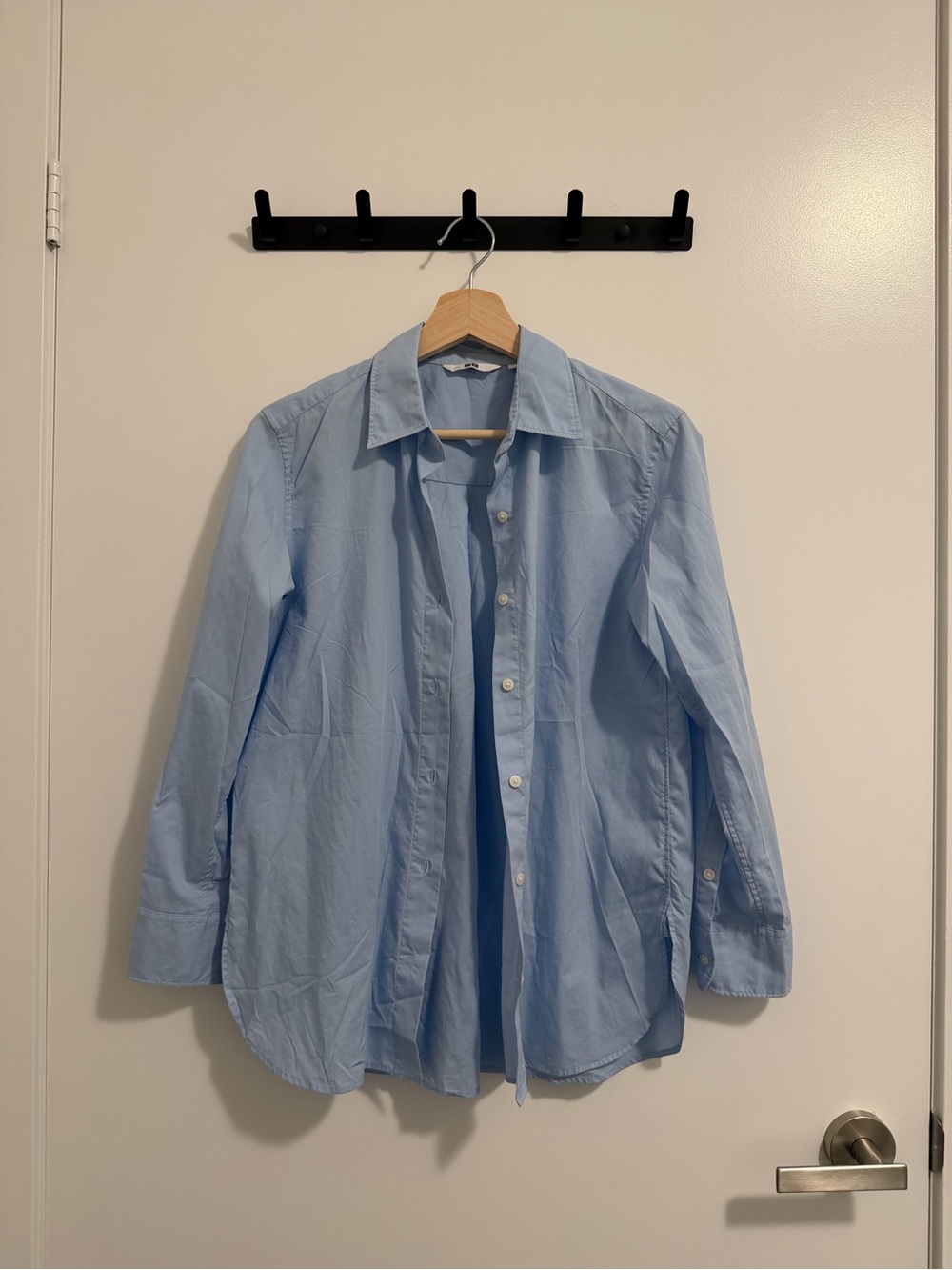 Uniqlo Light Blue Collared Shirt
